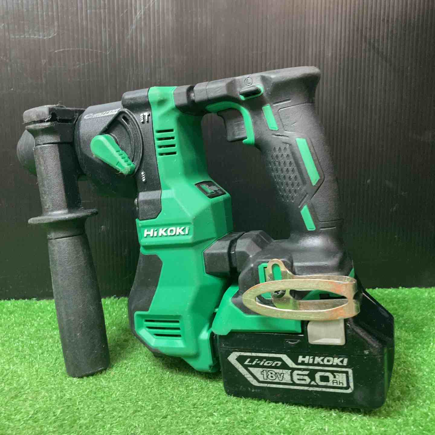 【中古品】★ハイコーキ(HIKOKI ※旧:日立工機) コードレスハンマドリル DH18DPA(2XP) ◇18V6.0Ah×3個セット♪【岩槻店】 中古品】☆ハイコーキ(HIKOKI ※旧:日立工機) コードレスハンマドリル