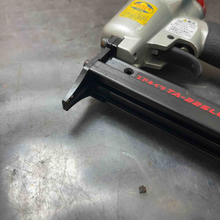 【中古美品】マックス(MAX) 常圧エアタッカ TA-225LU/4J【所沢店】