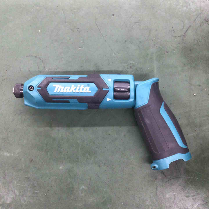 ★マキタ(makita) コードレスペンインパクトドライバー TD022DSHX【戸田店】