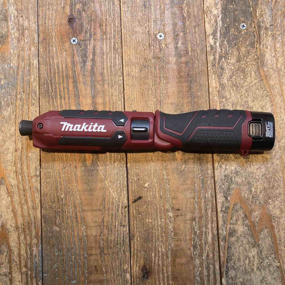★マキタ(makita) 7.2V コードレスペンインパクトドライバ TD023DHXAR【所沢店】