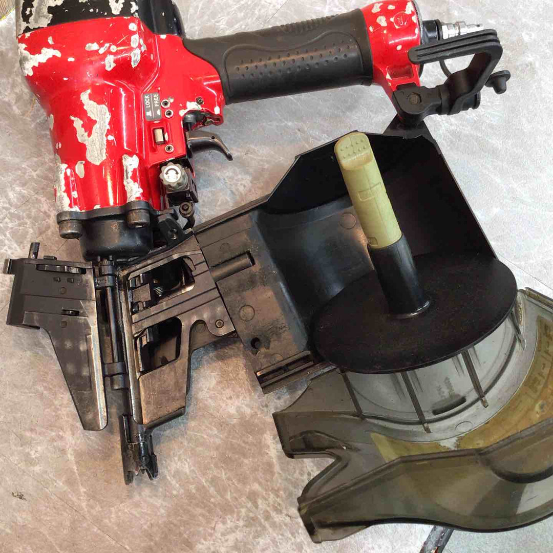 ★マキタ(makita) 高圧エア釘打ち機 AN911H【八潮店】