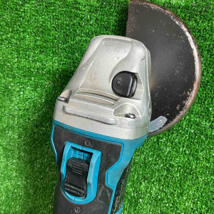 【中古品】マキタ(makita) 100mmコードレスディスクグラインダ GA404DZN (GA404DN)【藤沢店】