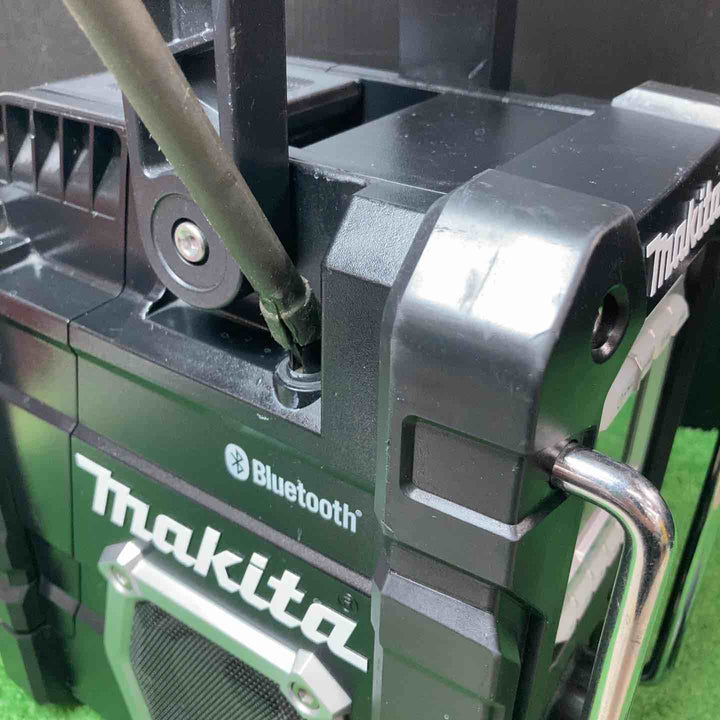 【中古品】★マキタ(makita) コードレスラジオ MR108B【岩槻店】