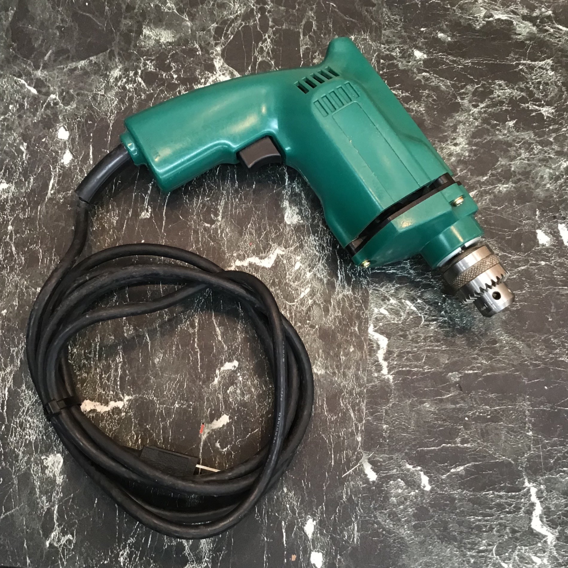 HIKOKI(旧日立工機)電動ドリル DG-6 HIKOKI(旧日立工機)電動ドリル DG-6