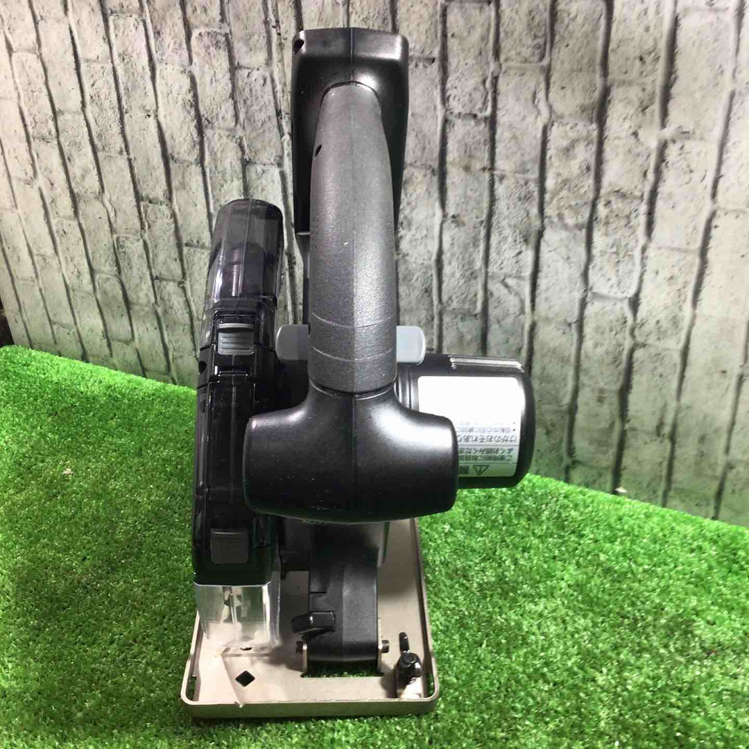 ◇パナソニック(Panasonic) コードレスチップソーカッター EZ45A2XーB 本体 黒【川口店】