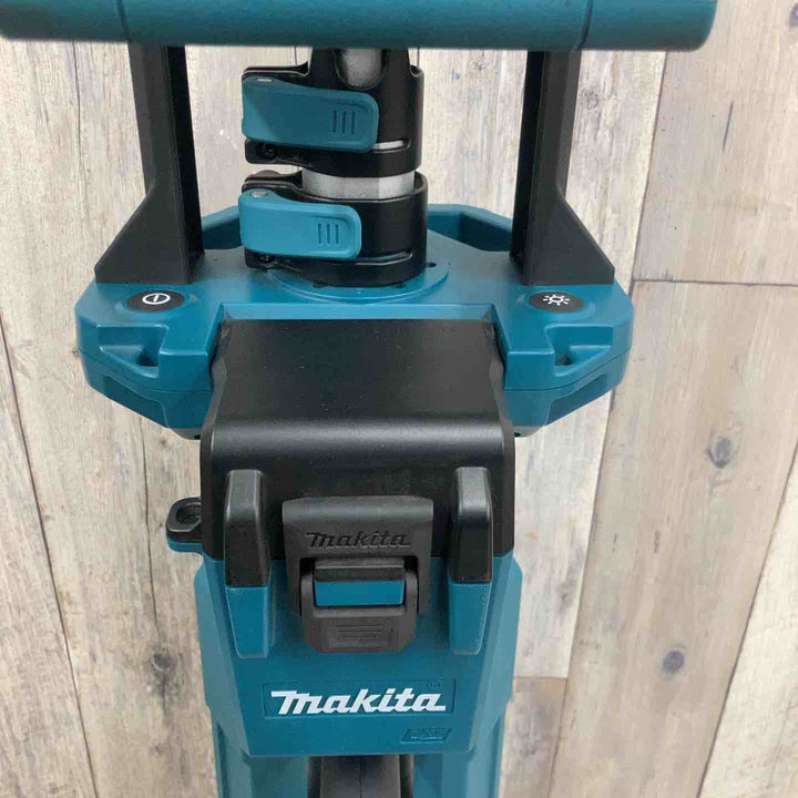 【店頭受取り限定】★マキタ(makita) コードレスタワーライト ML814【八潮店】