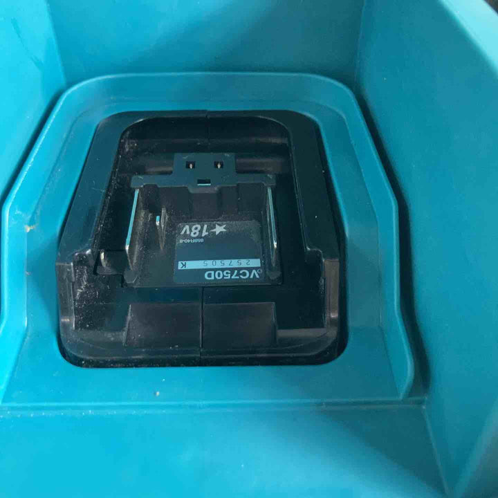 ★マキタ(makita) コードレス集じん機 乾湿両用 VC750DZ【草加店】