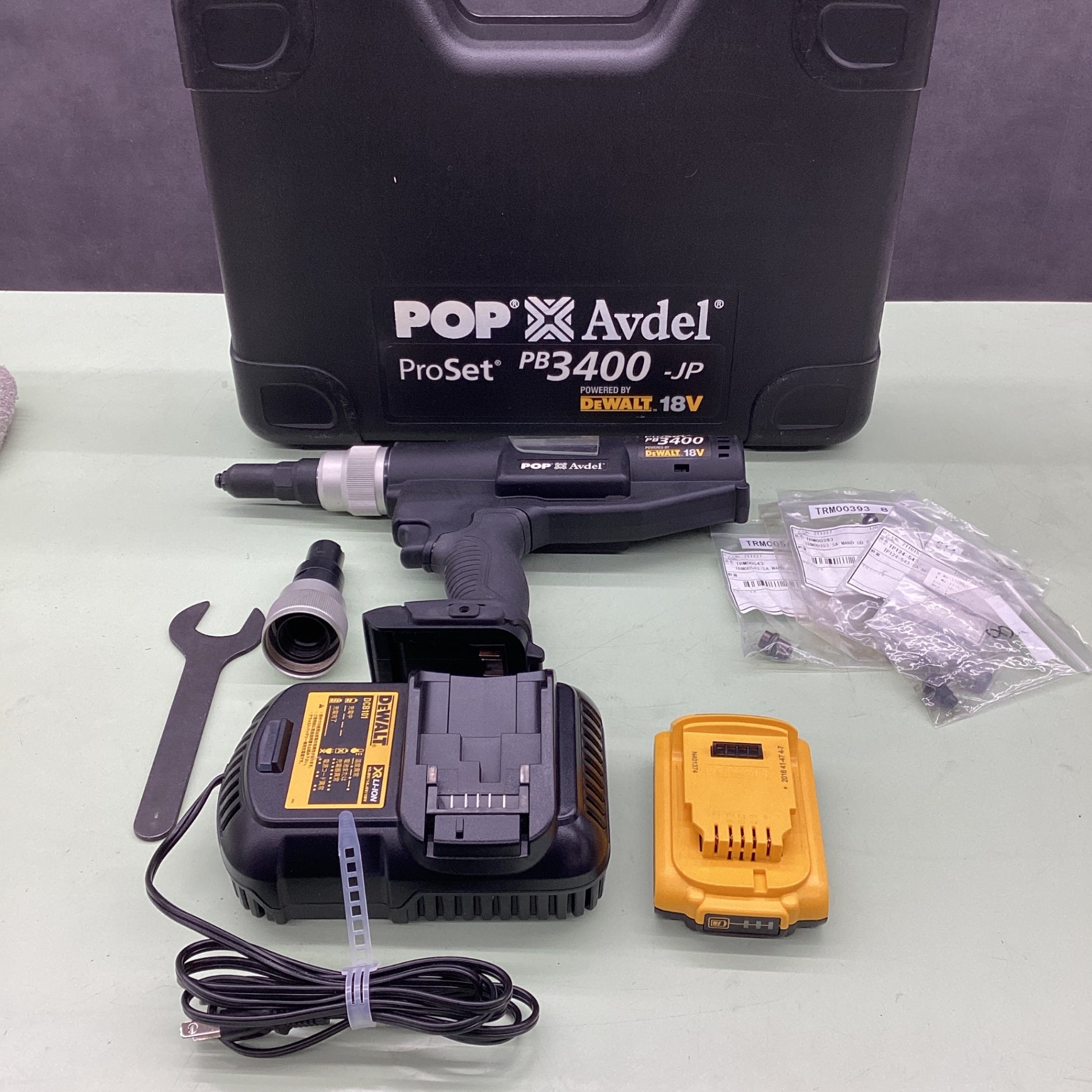 POPコードレスリベットツール