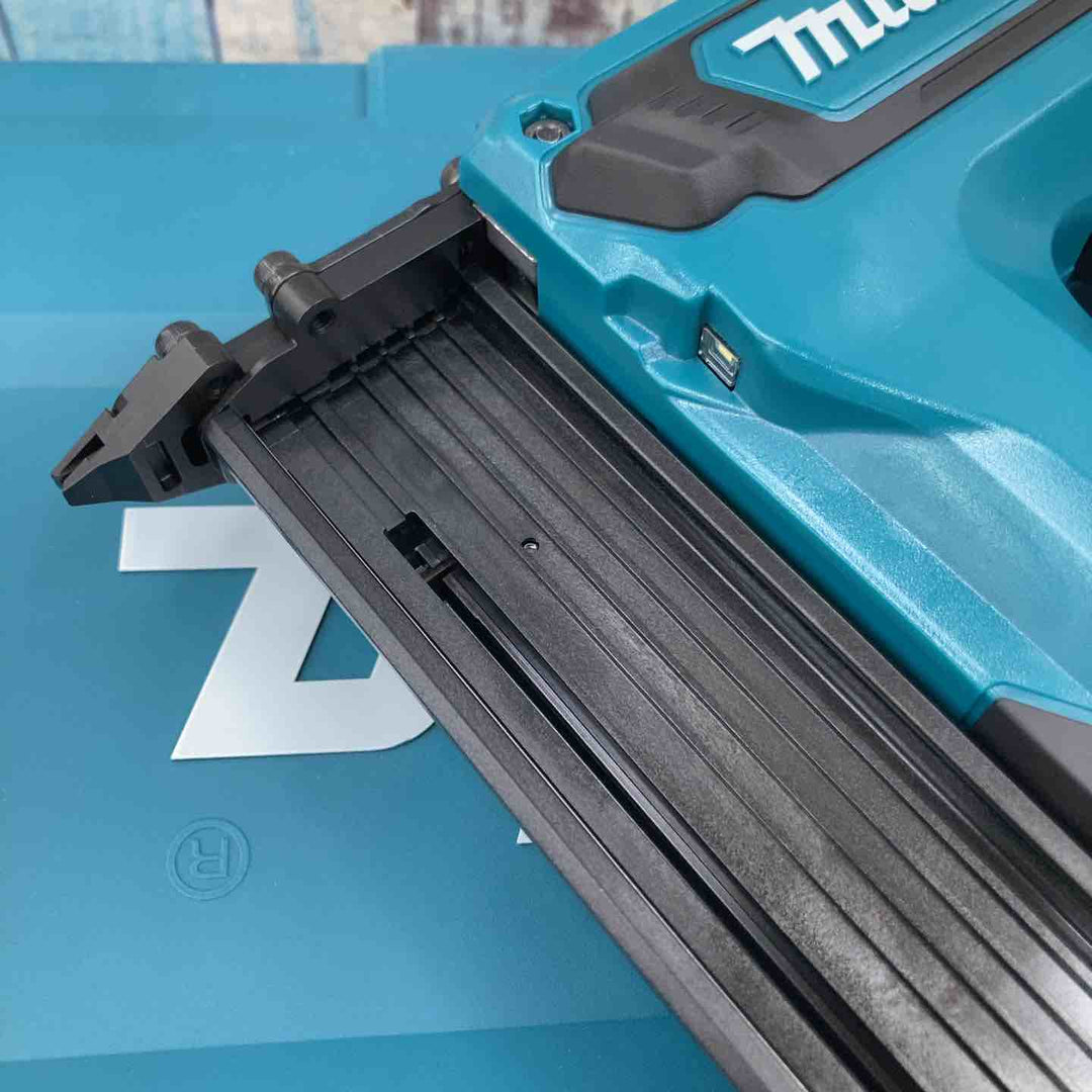 ★マキタ(makita) コードレスフィニッシュネイラ FN350DZK【柏店】