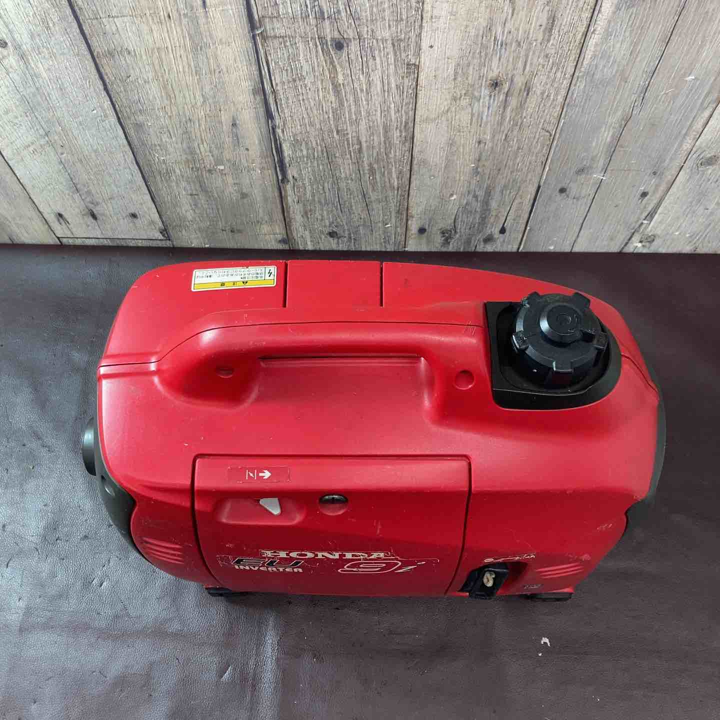 中古品】 ホンダ(HONDA) インバーター発電機 EU9i 【東大和店