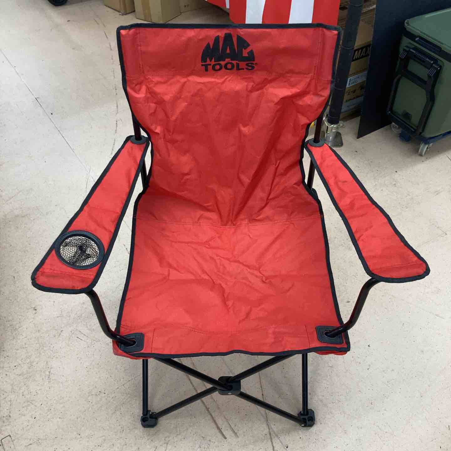 中古品】 マックツール(MACTOOLS) キャンピングチェア レッド 【東大和
