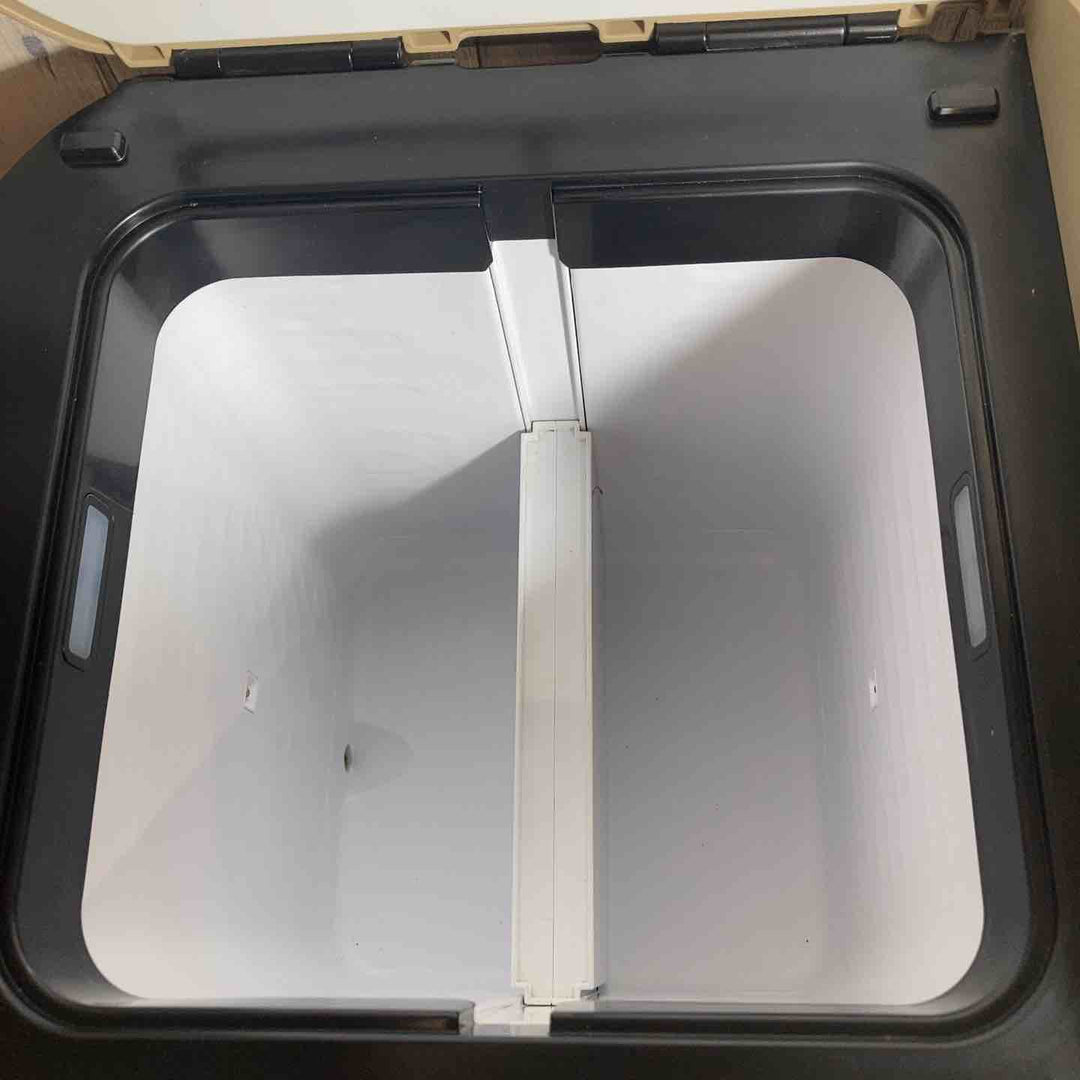★ハイコーキ(HIKOKI ※旧:日立工機) コードレス冷温庫 UL18DC(NMB)【戸田店】