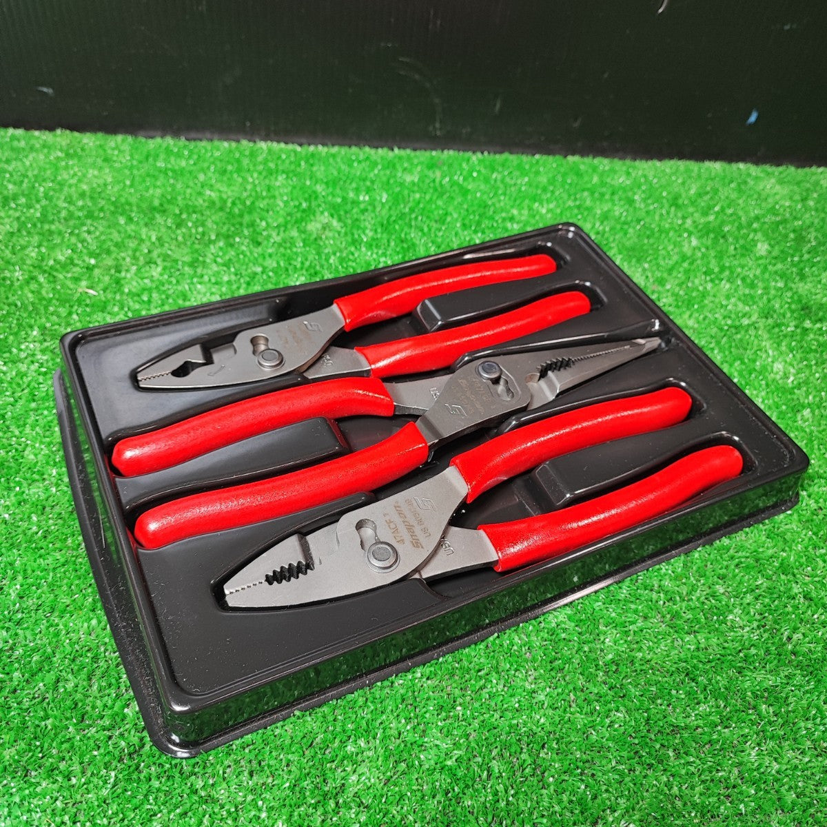 美品】スナップオン(Snap-on) レッド PL347ACFプライヤー【岩槻 美品】スナップオン(Snap-on) レッド PL347ACFプライヤー【岩槻
