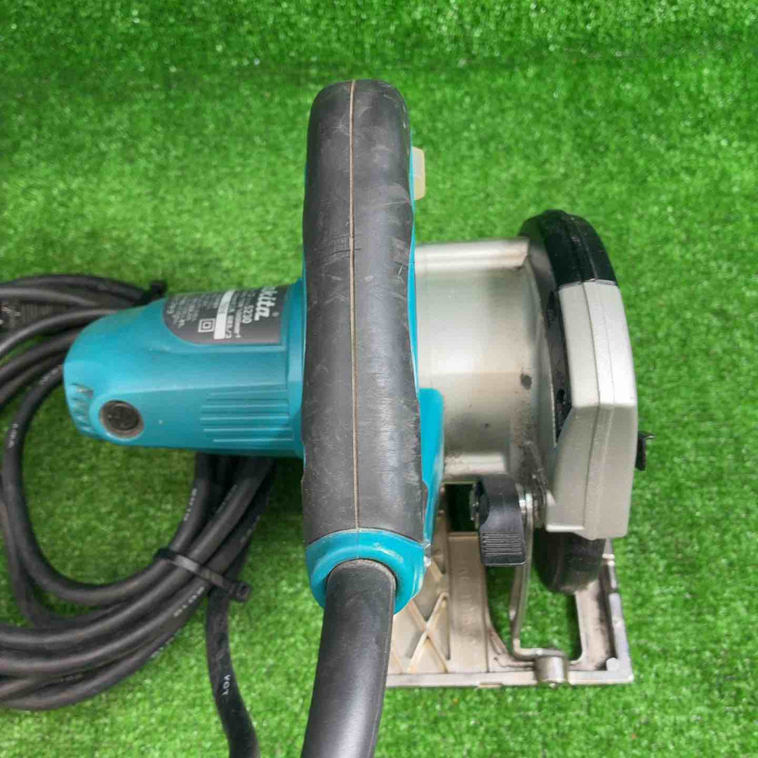 【中古品】 マキタ (makita) 電気マルノコ 5230 【藤沢店】