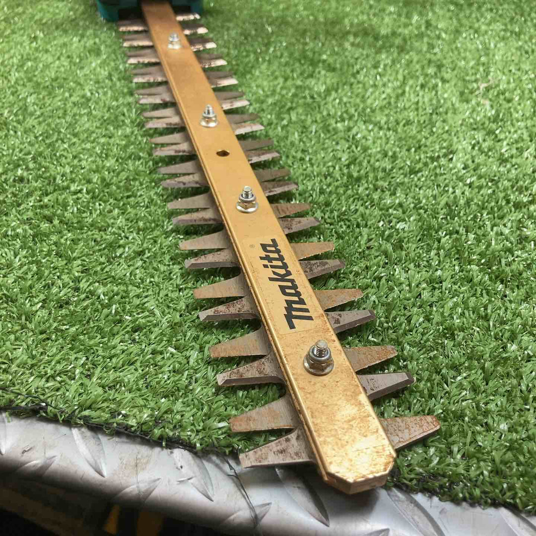 ◇マキタ(makita) 充電式生垣バリカン MUH365DZ【川崎店】