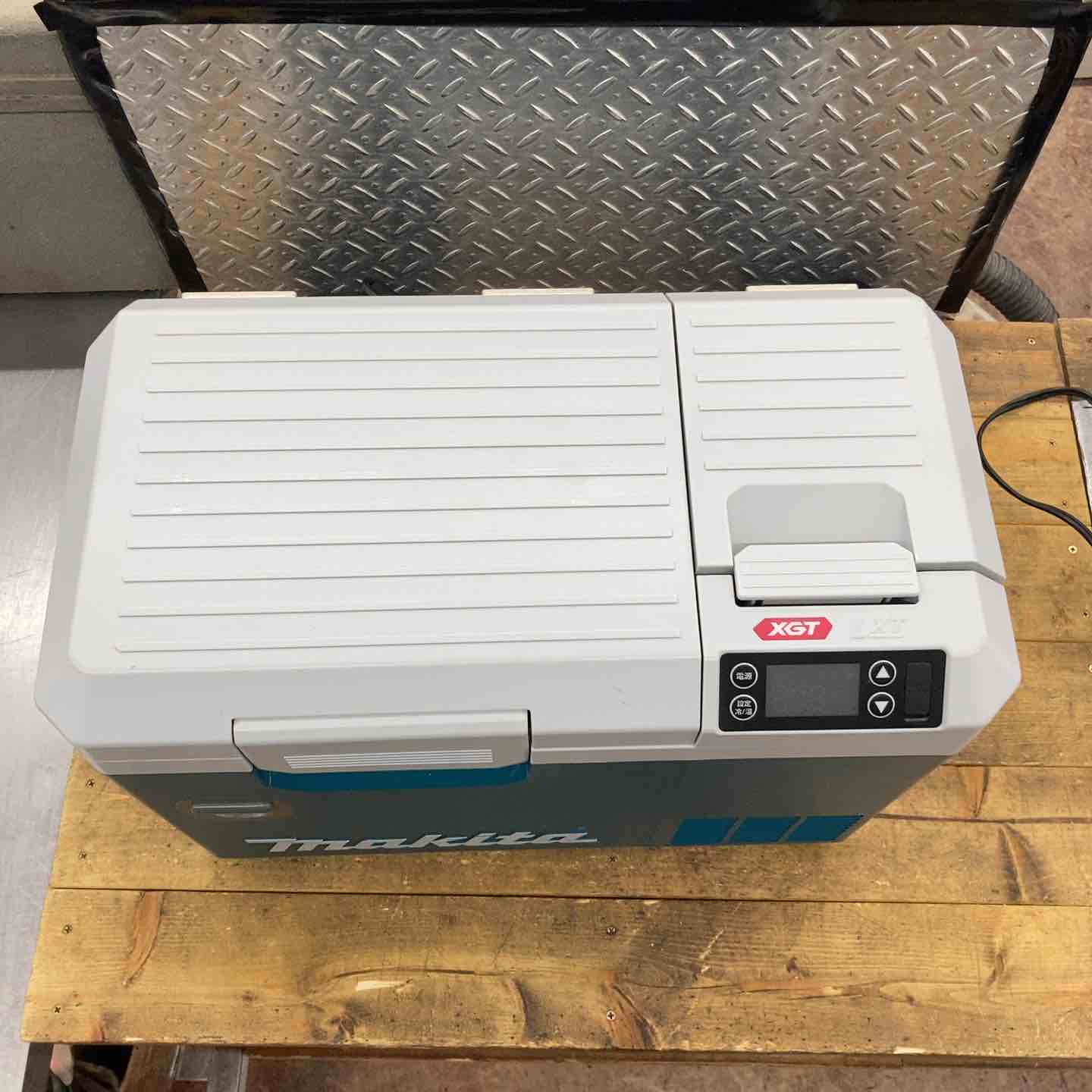 ☆マキタ(makita) コードレス冷温庫 CW003GZ【所沢店】 – アクトツール