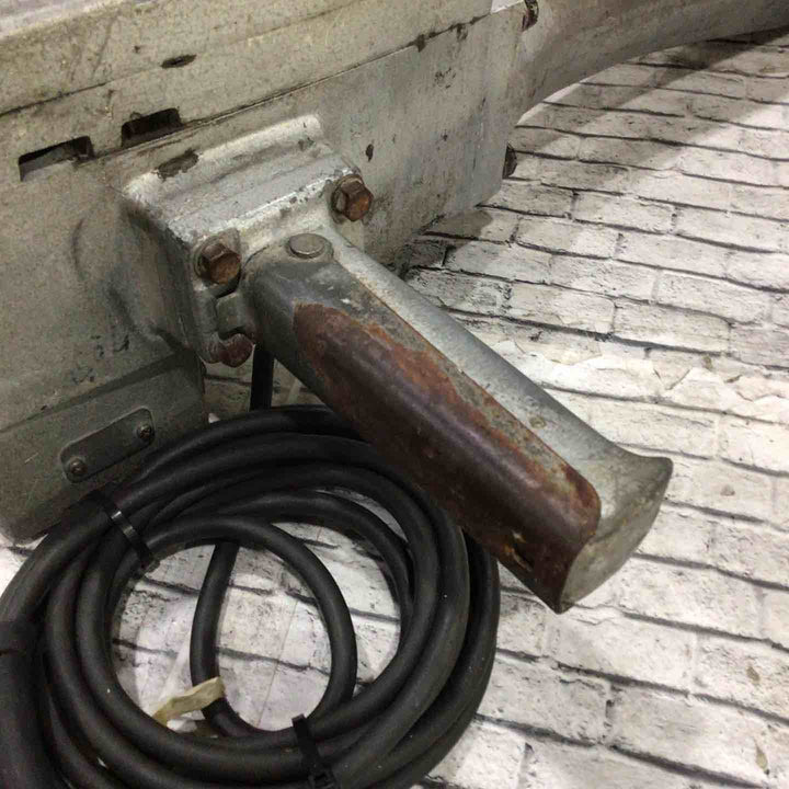 【店頭受取り限定】〇マキタ(makita) 電動ハンマ(コンクリートブレーカー) 8600N【川口店】