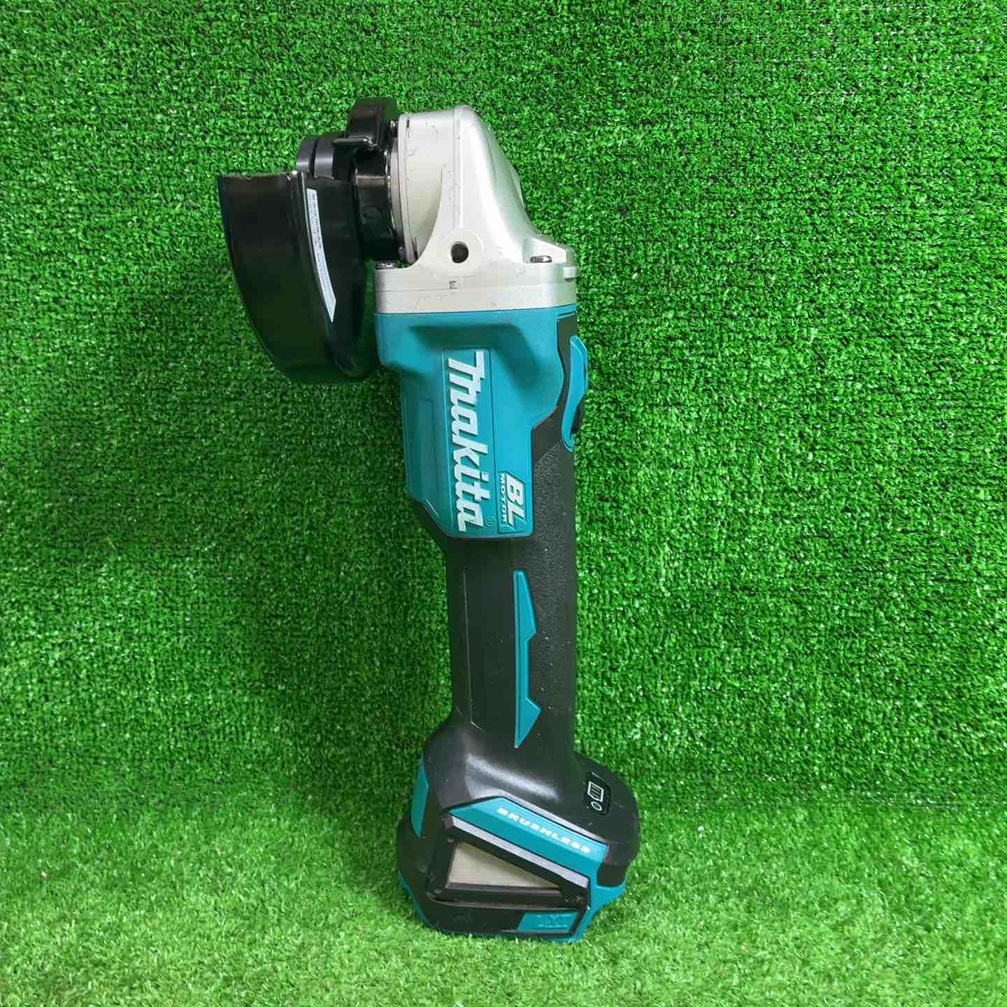 中古品】 マキタ(makita) 125mmコードレスディスクグラインダ GA504DZ 中古品】 マキタ(makita) 125mmコードレスディスクグラインダ GA504DZ