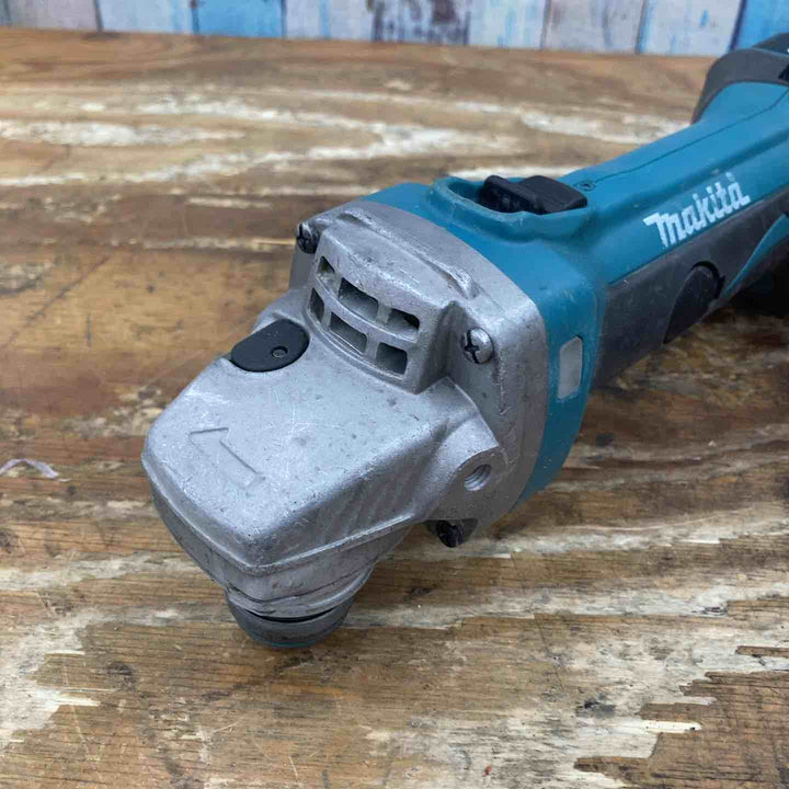 【現状品 】☆マキタ(makita) 100mmコードレスディスクグラインダー GA400DZ+14.4vバッテリーセット【柏店】
