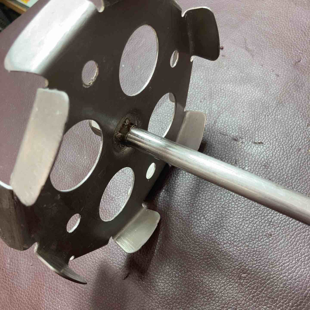 【中古品】 マキタ(makita) コードレスかくはん機 UT130DZ コードレスミキサー 【東大和店】