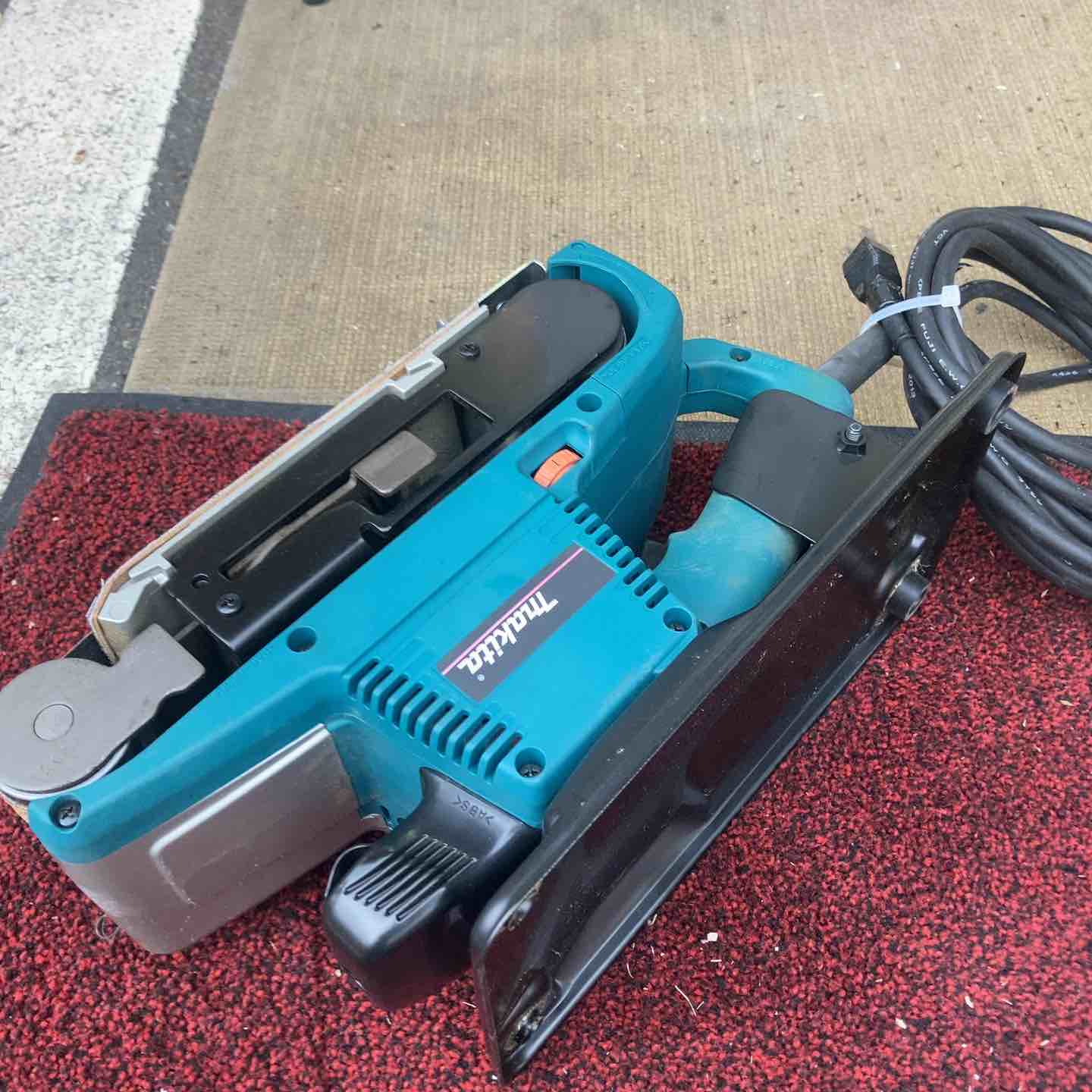 ☆マキタ(makita) ベルトサンダ 9404【町田店】 – アクトツール