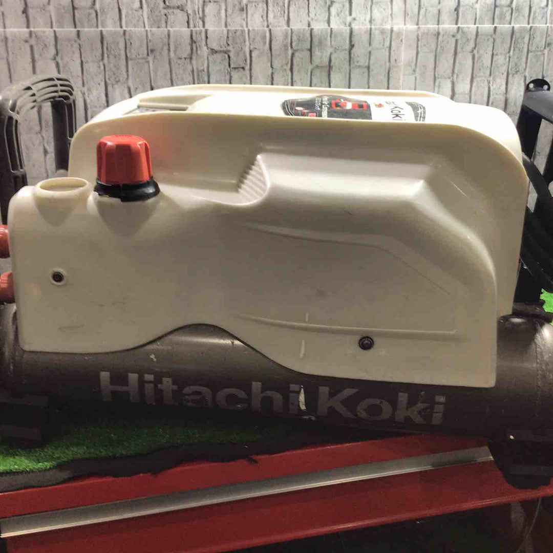 ◇ハイコーキ(HIKOKI ※旧:日立工機) 常圧/高圧エアコンプレッサー EC1445H(W) 11L【川口店】