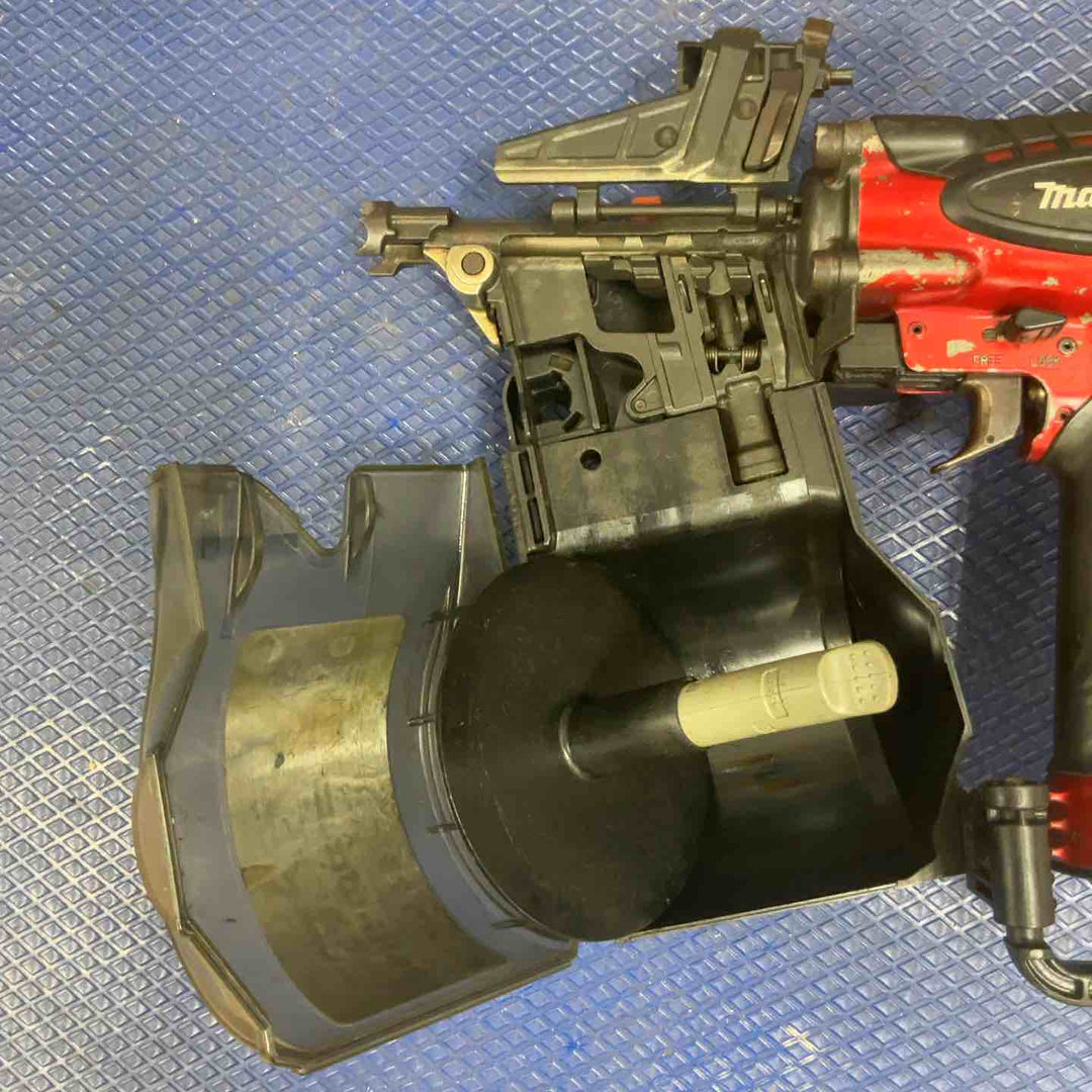 ★マキタ(makita) 高圧エア釘打ち機 AN930H【草加店】