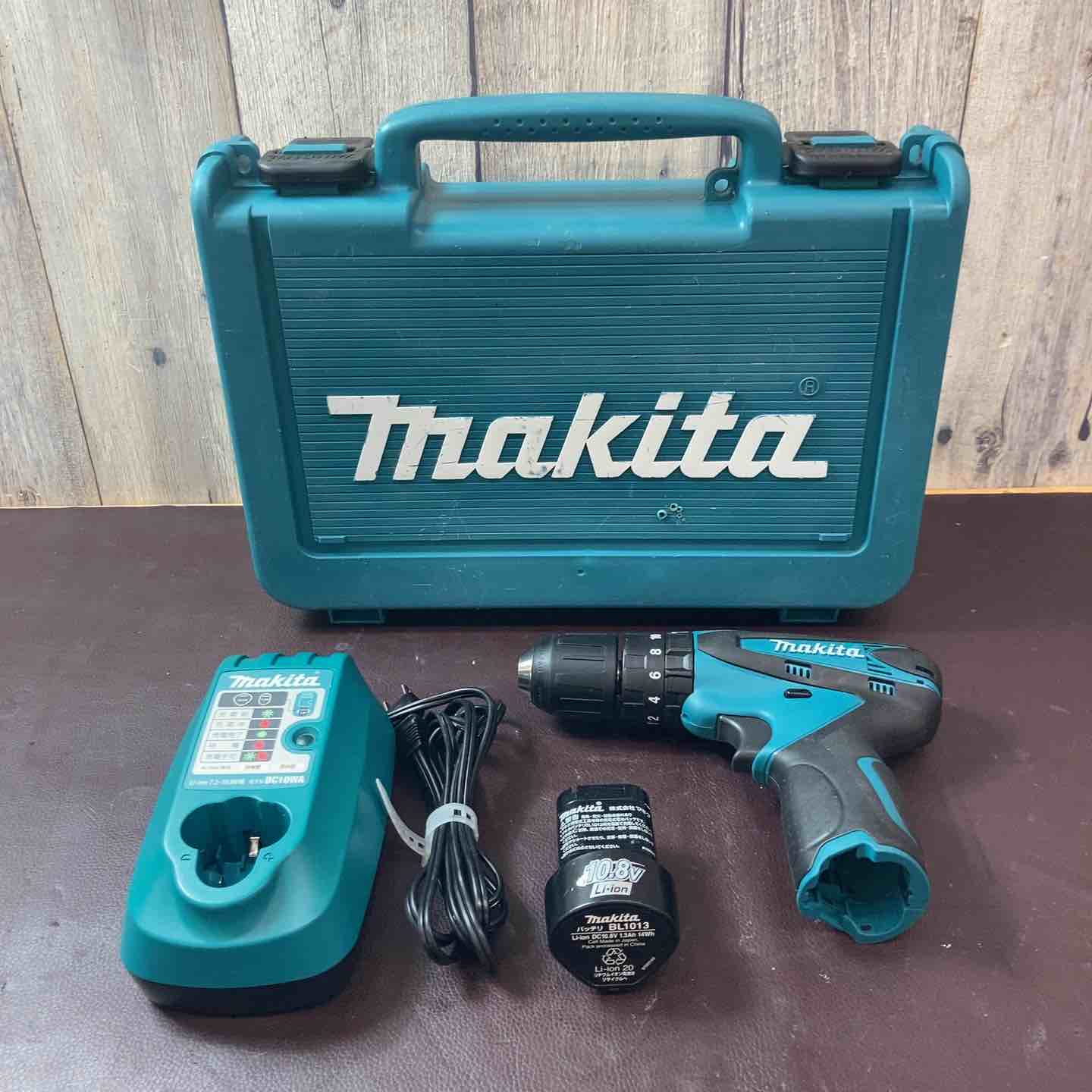 中古品】 マキタ(makita) 10.8V コードレス震動ドライバドリル