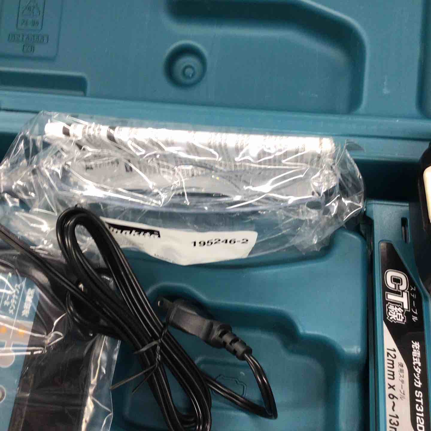 ◇マキタ(makita) CT線 コードレスタッカー ST312DRG【戸田店