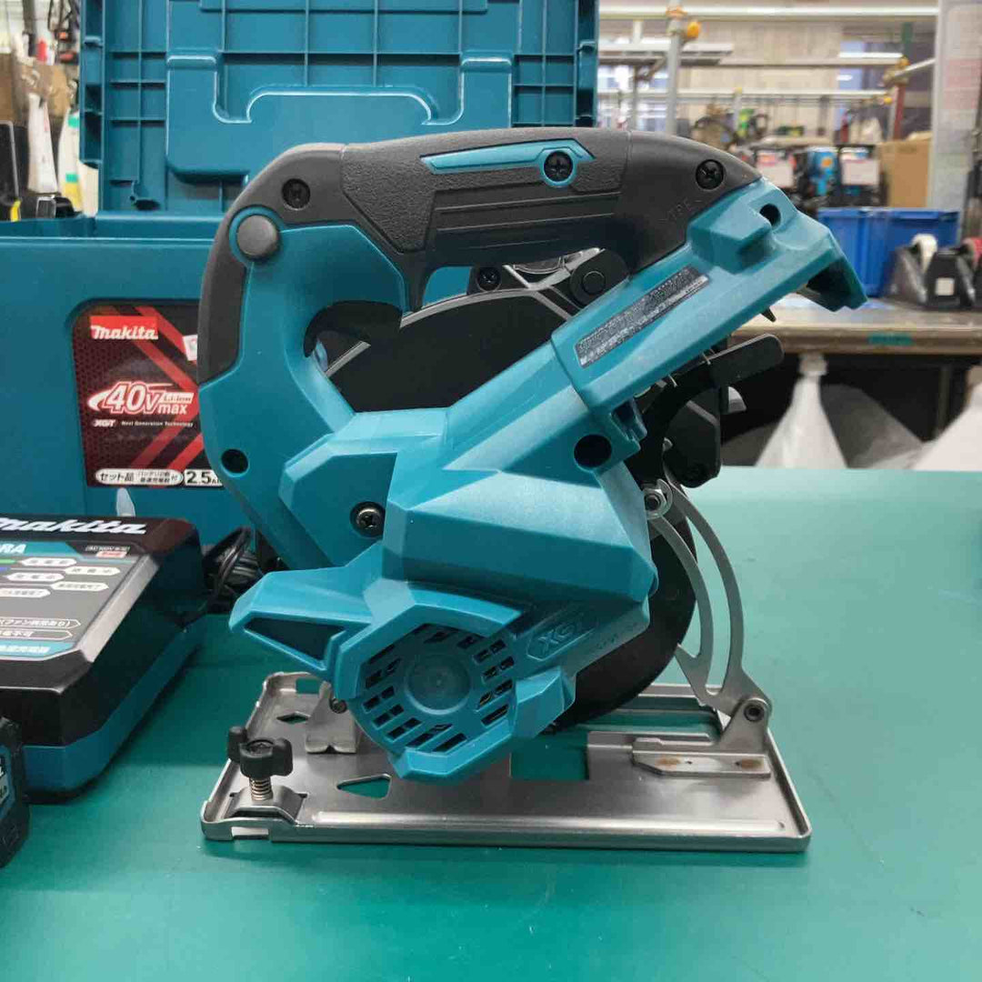 ★マキタ(makita) コードレスチップソーカッター CS003GRDX　充電回数3回 1回【戸田店】
