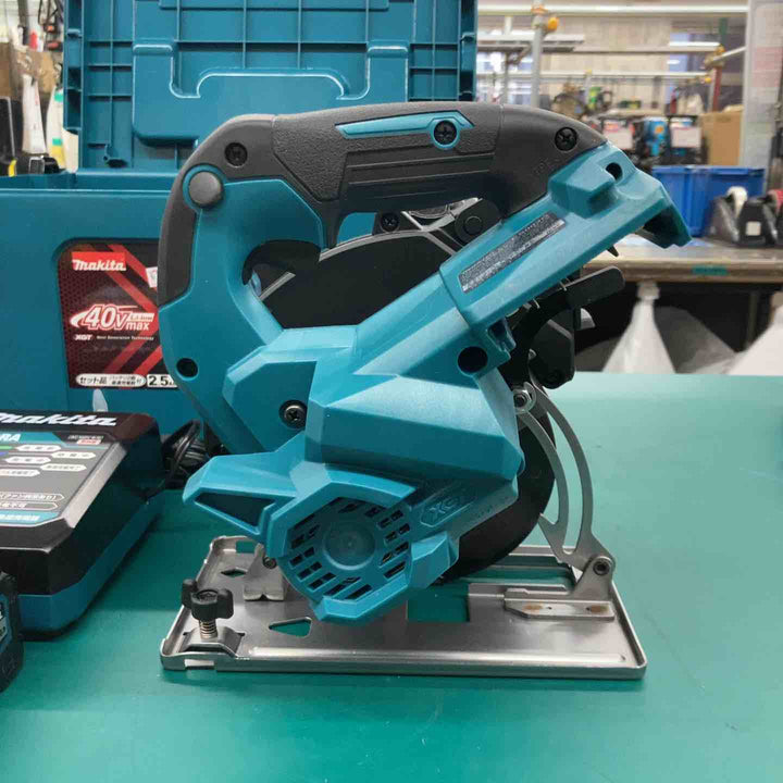 ★マキタ(makita) コードレスチップソーカッター CS003GRDX　充電回数3回 1回【戸田店】