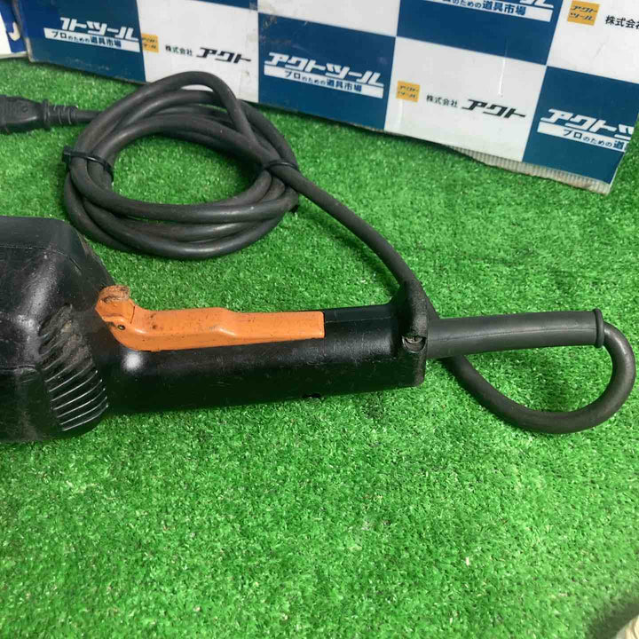 ◇マキタ(makita) 180mmディスクグラインダー 9047L【草加店】