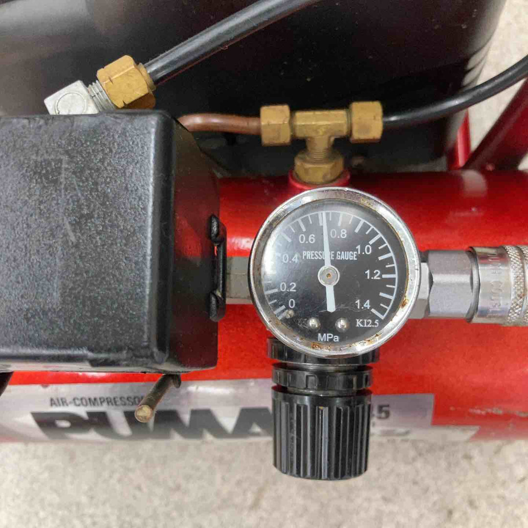 【中古品】◇藤原産業 (SK11) オイルレス エアーコンプレッサー SR-045 タンク容量 4L SR-L04SPT-01【八潮店】