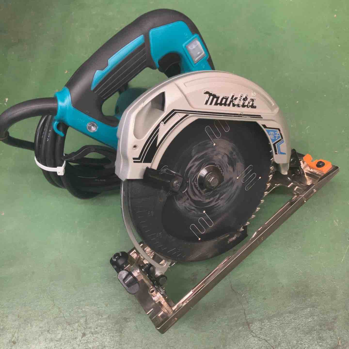 中古品】 マキタ/makita 電子マルノコ・5735C 【桶川店】 – アクト