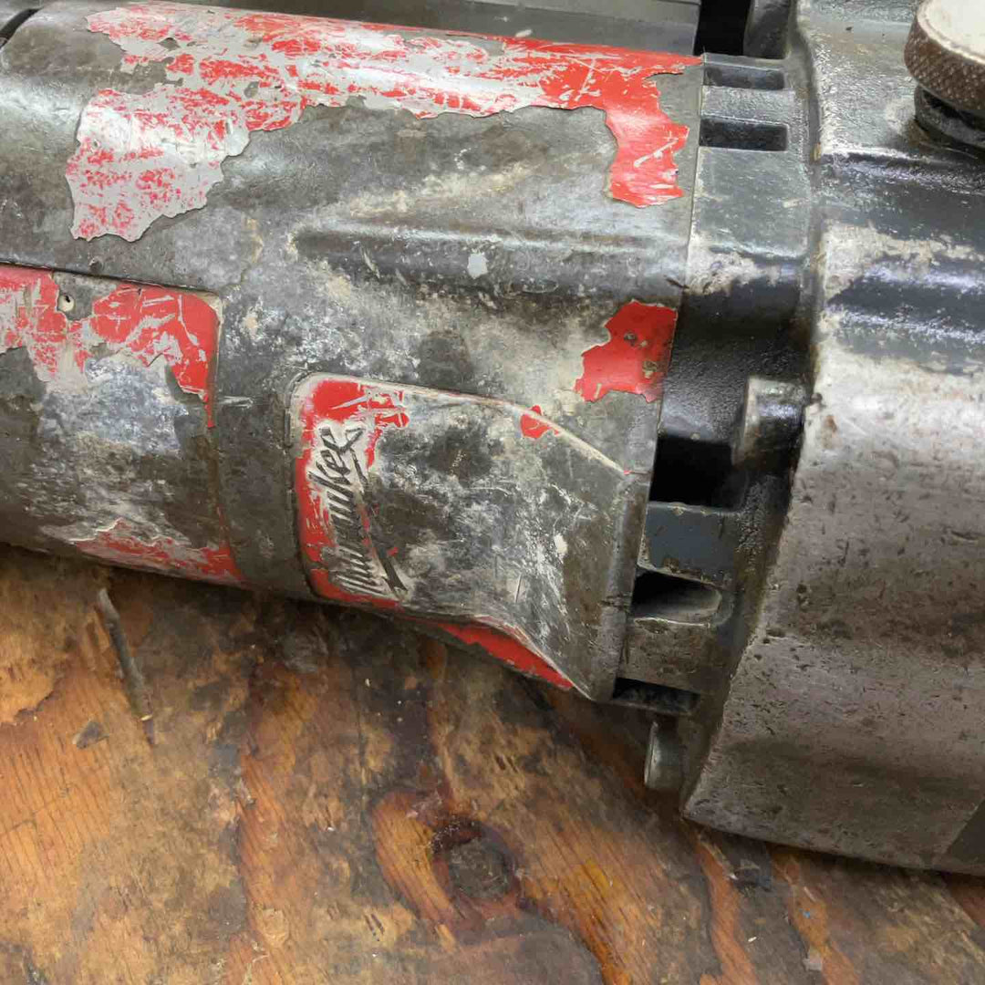 ▼ ミルウォーキー コアドリル CL-592 本体のみ【柏店】