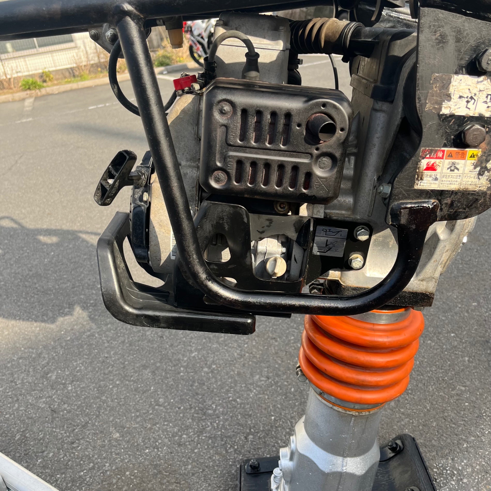 【引取限定】【中古】 ミカサ MT-55L エンジンランマ 【ハンズクラフト宮崎新名爪店】 mikasa/三笠 55kg タンピングランマー MT-55L－中古機械工具・電動