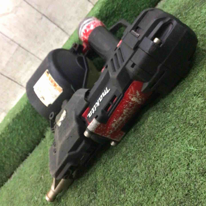 ★マキタ(makita) 高圧エア釘打ち機 AN636H 動作確認済【川口店】
