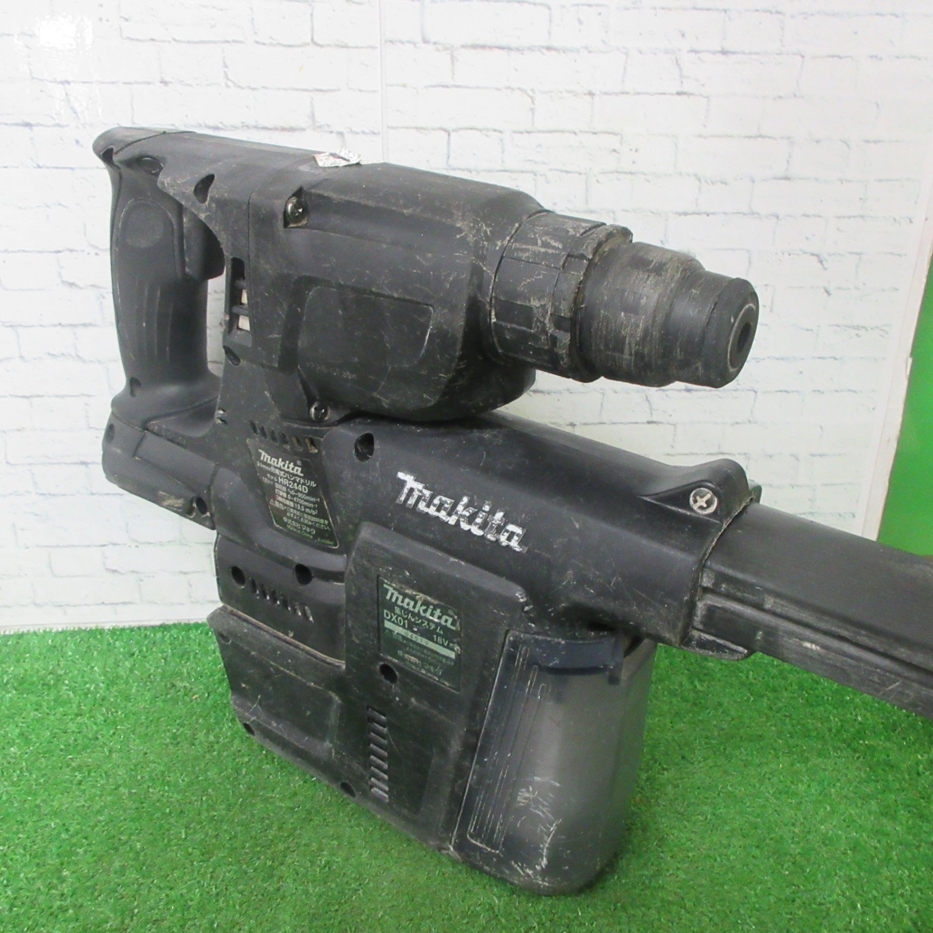 ○マキタ 18V充電式ハンマードリル（黒） HR244DZBKV【町田店