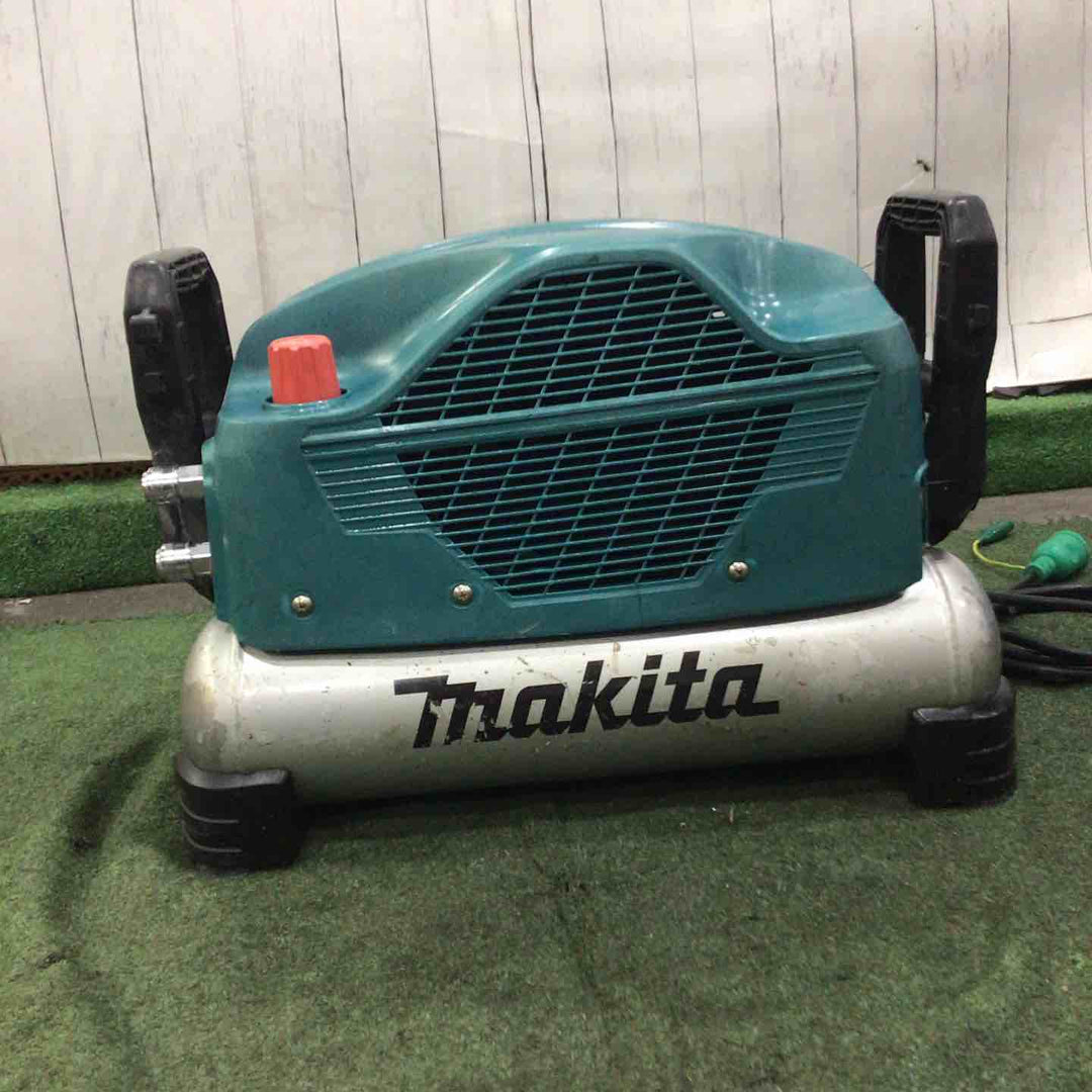 ★マキタ(makita) エアコンプレッサー AC500XLH 動作確認済【川口店】