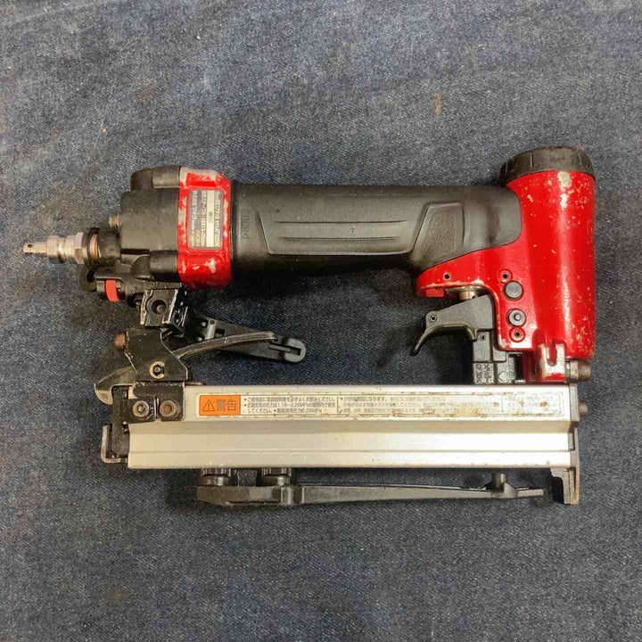 ★マキタ(makita) 高圧エアタッカ AT1025HE【八潮店】