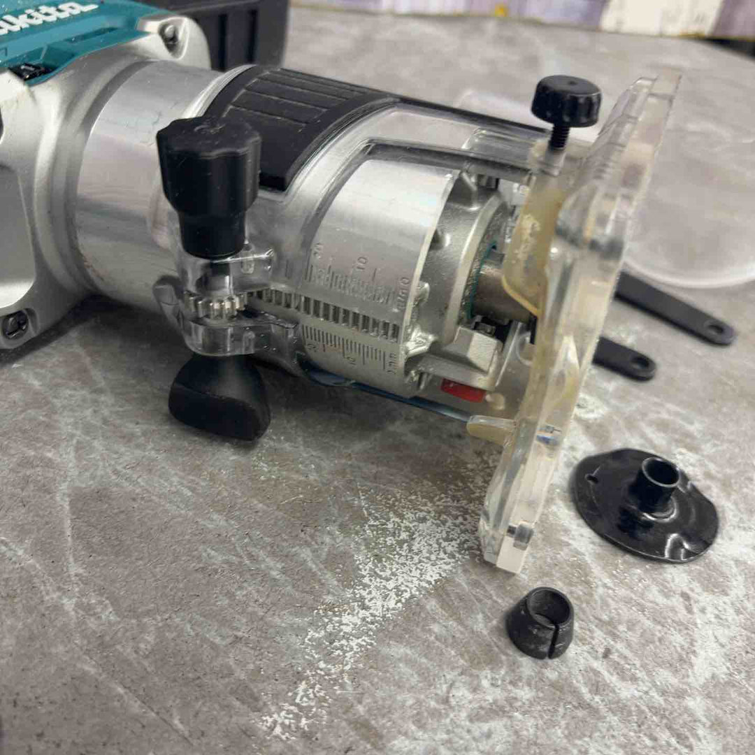 ★マキタ(makita) コードレストリマー RT50DZ【八潮店】