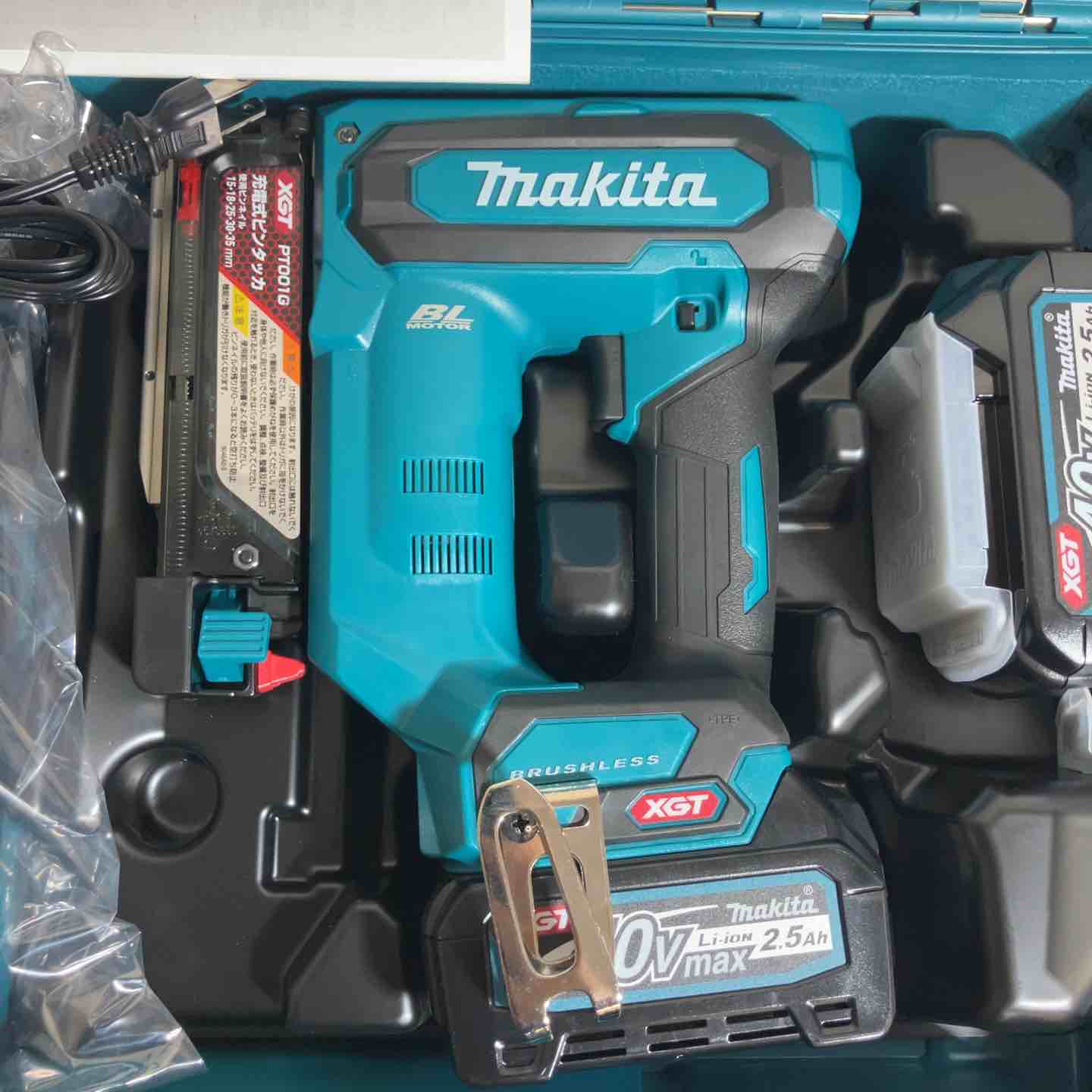 未使用品】 マキタ makita 35mm コードレス ピンネイラ PT001GRDX