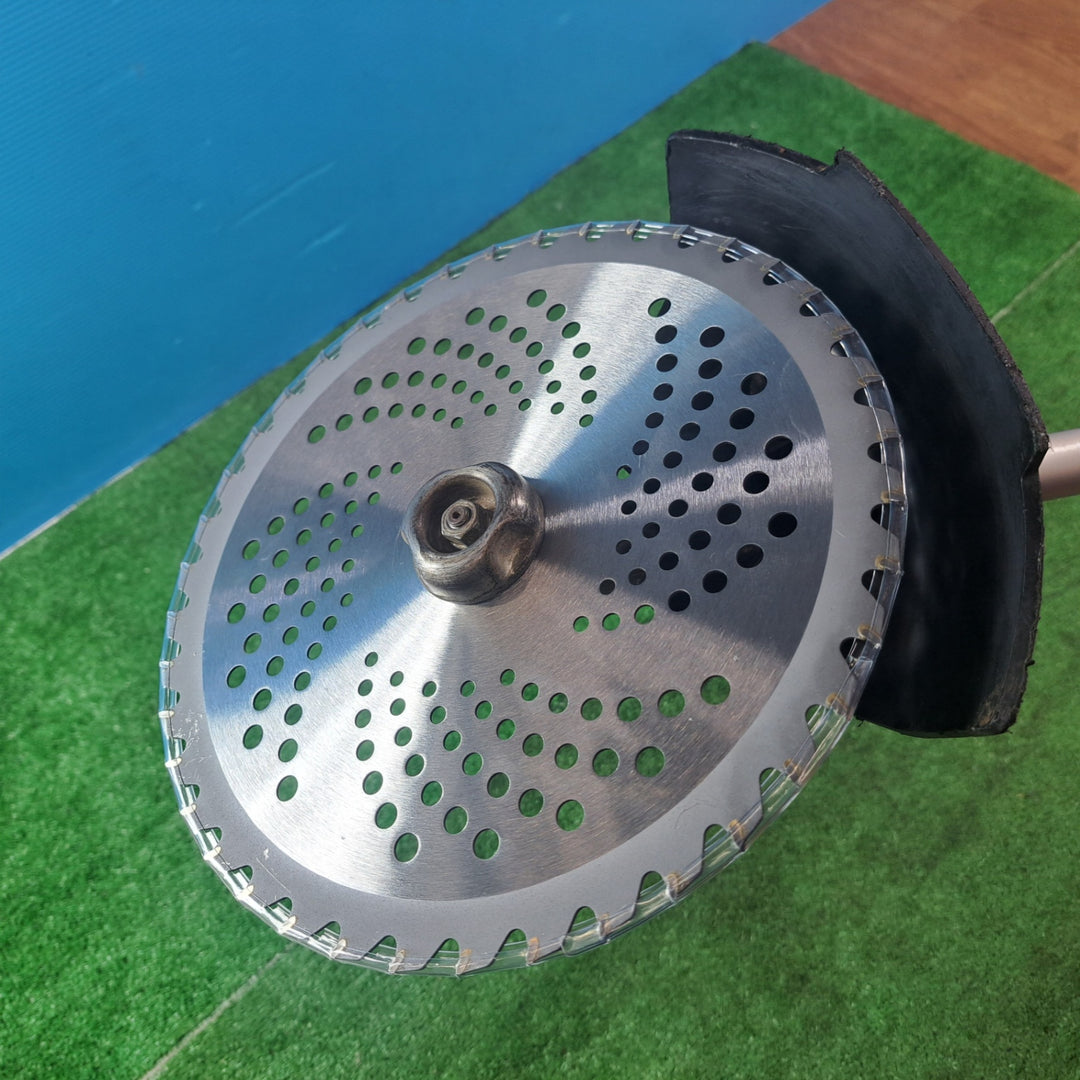 【店頭受取り限定】マキタ(makita) 4ストロークエンジン刈払機 MEM428【岩槻店】