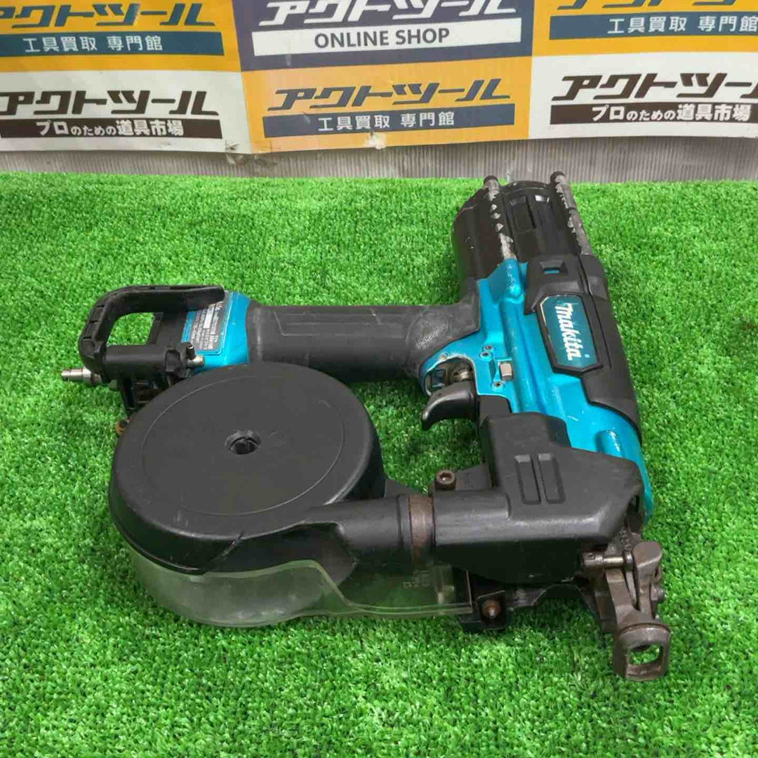 ★マキタ(makita) 高圧エアネジ打ち機 AR411HRM【八潮店】