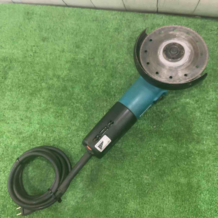 ◇マキタ(makita) 150mm電子ディスクグラインダ 9566CV【川口店】
