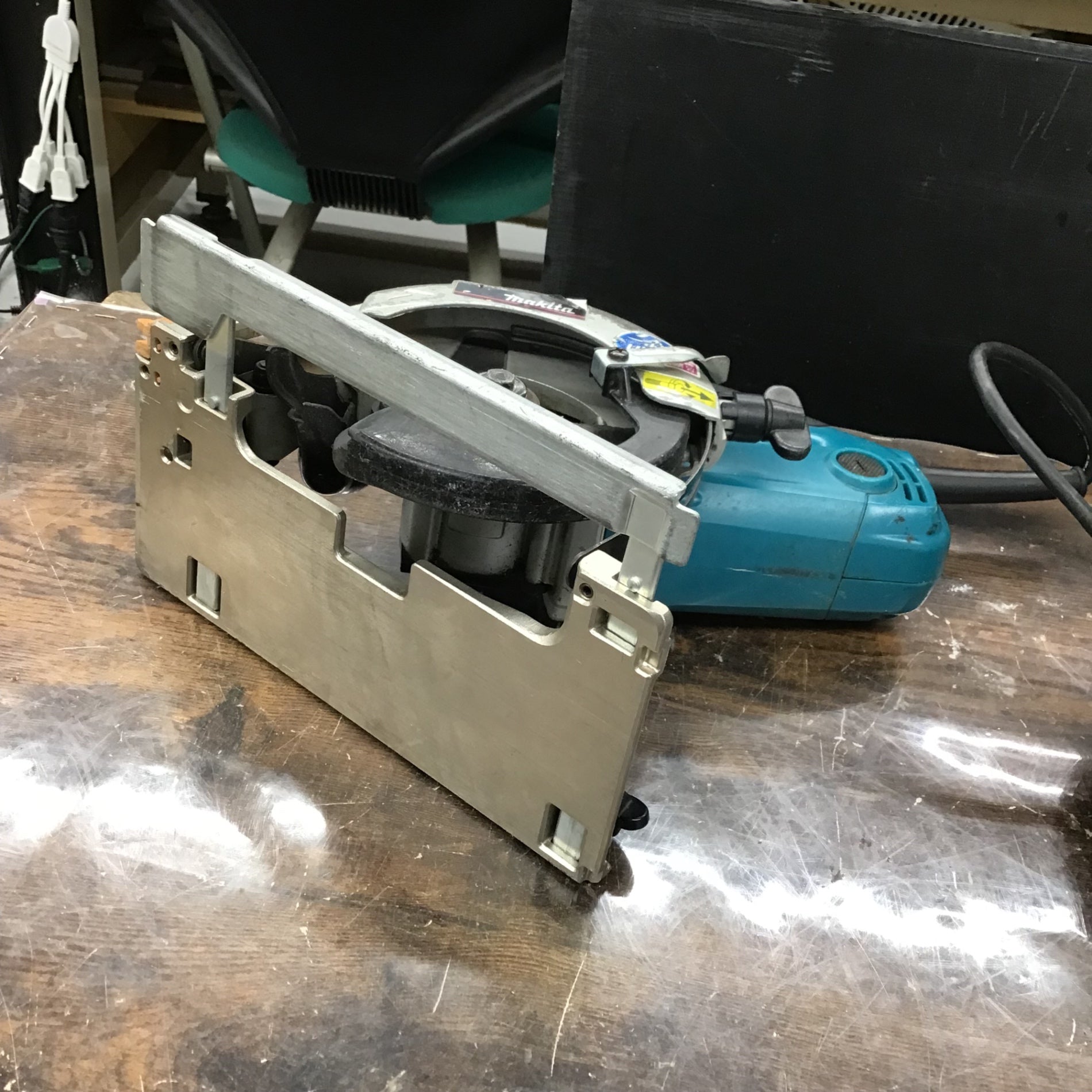 ☆マキタ(makita) 内装マルノコ 5240L【戸田店】 – アクトツール