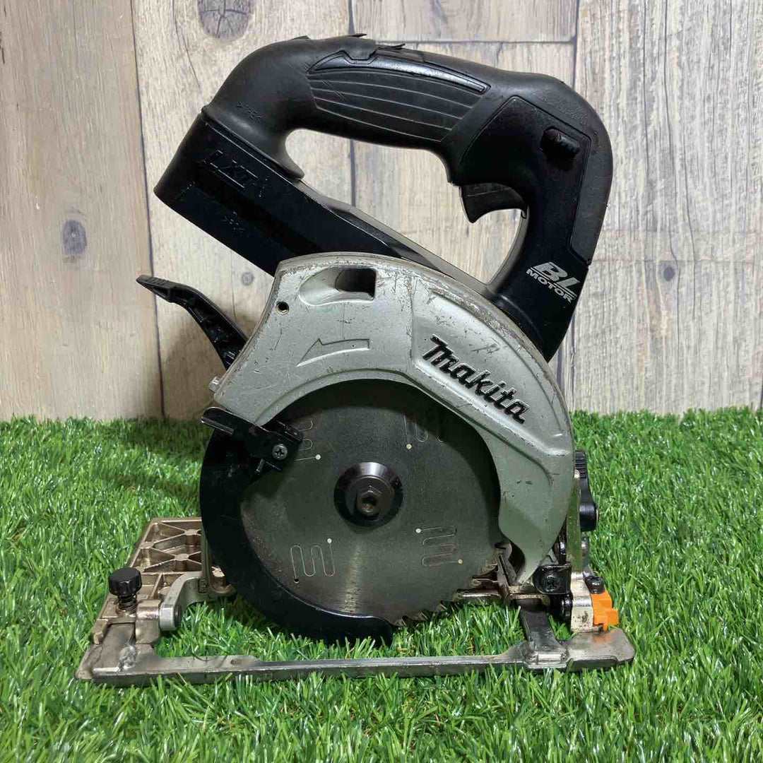 ★マキタ(makita) コードレス丸のこ HS470DZB　本体のみ【戸田店】