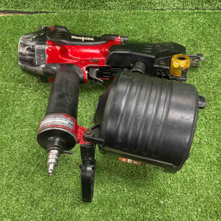 ★マキタ(makita) 高圧エア釘打ち機 AN930H【川崎店】