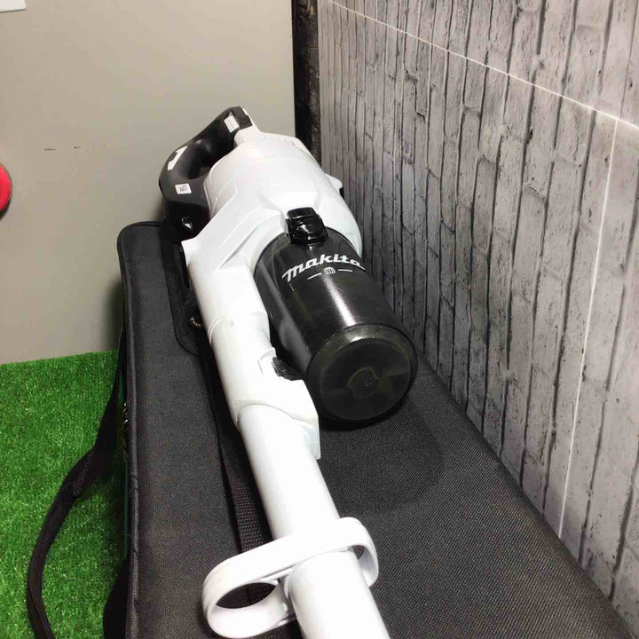★マキタ(makita) コードレスクリーナー CL286FDZW【川口店】