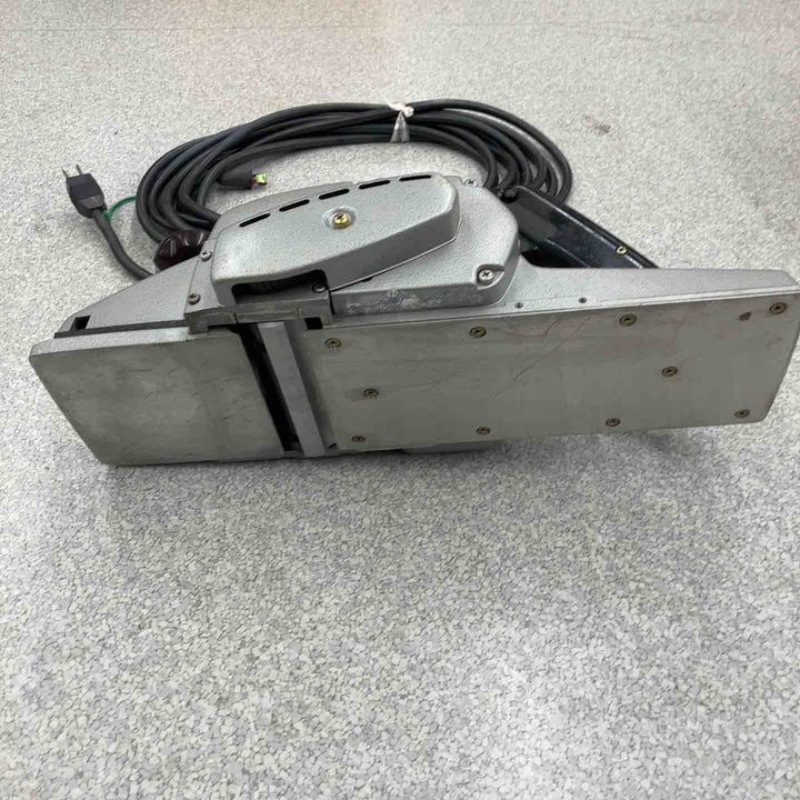 ◇マキタ(makita) 2スピード電気カンナ 1804N【八潮店】